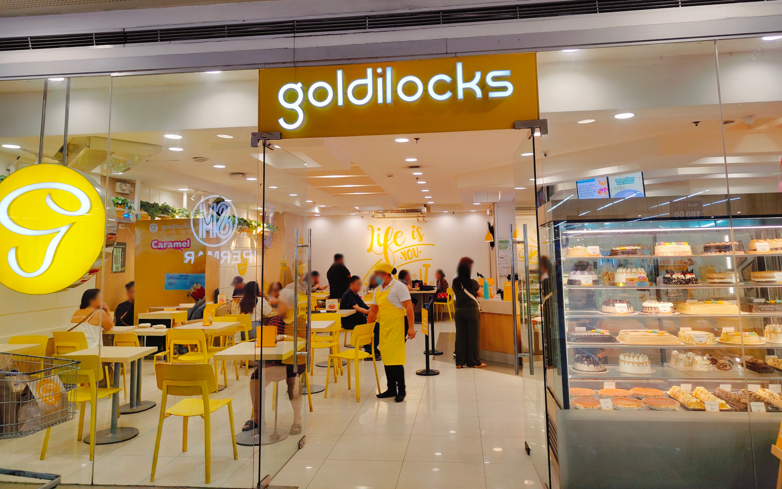 GOLDILOCKS in SM City North EDSA